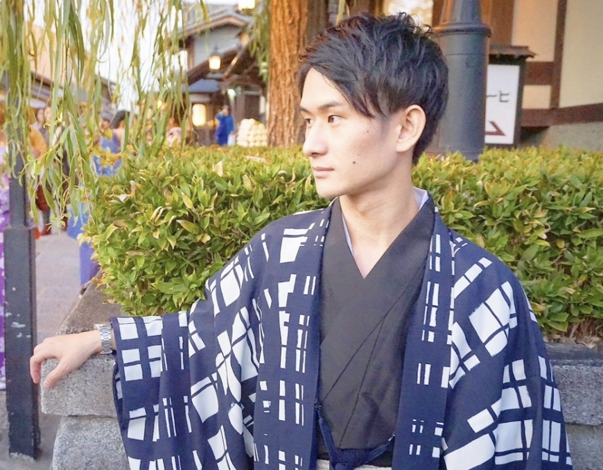 代表紹介・写真